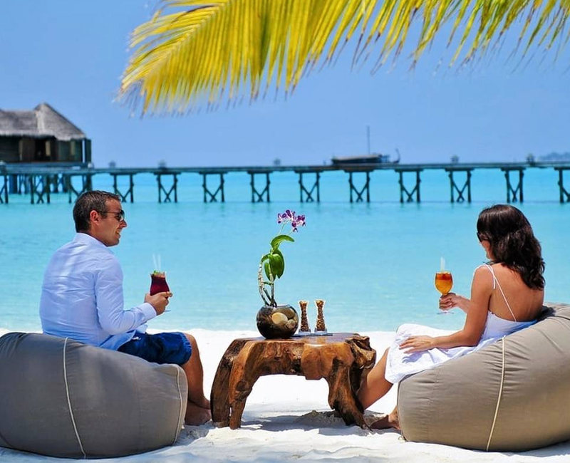 Honeymoon island escape